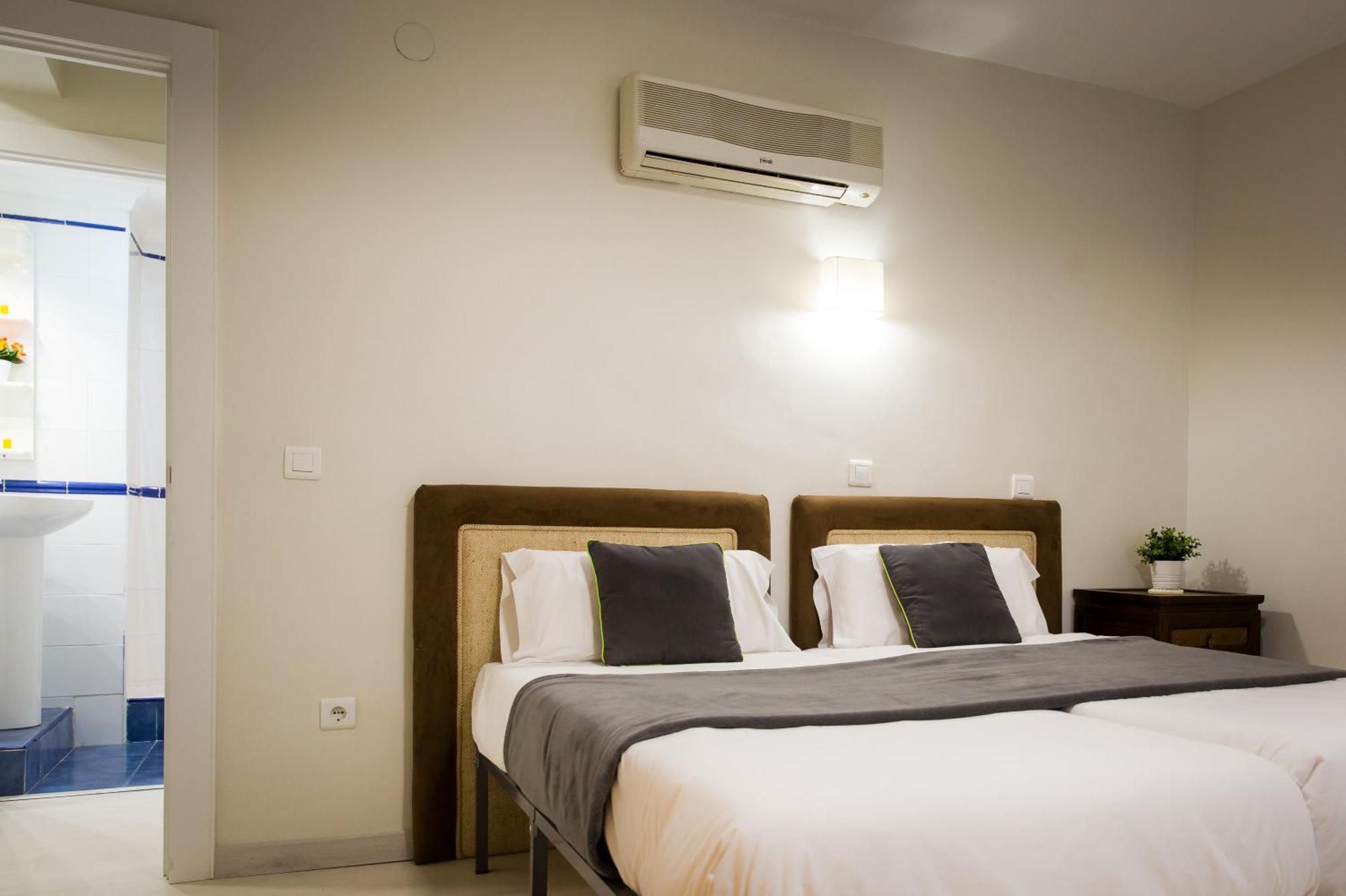 Apartments Holidays2Malaga City Center Esterno foto