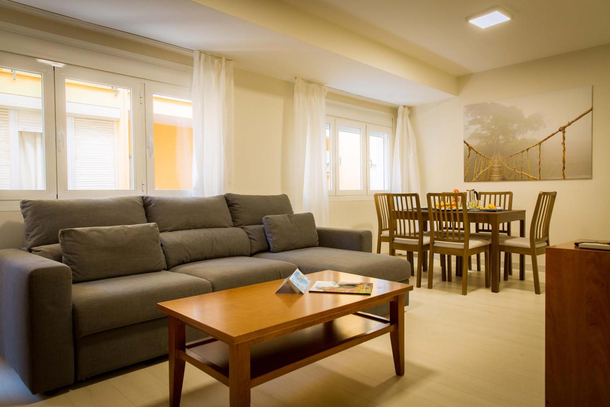 Apartments Holidays2Malaga City Center Esterno foto